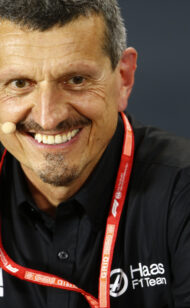 Haas admits talks with Kubica