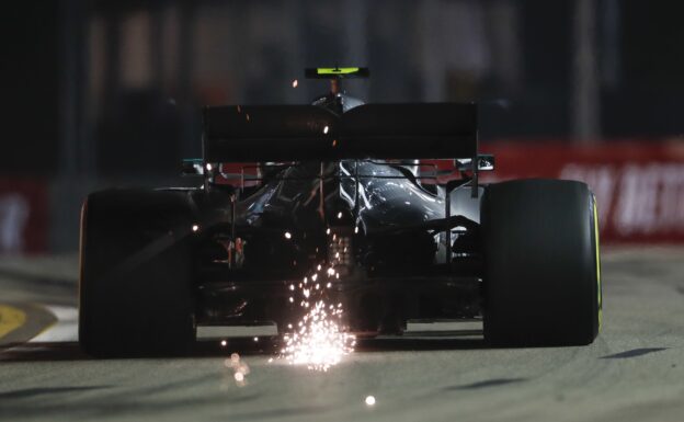 How Do F1 Teams Test & Develop Components? 1 Lap Times 2nd Free Practice 2019 Singapore F1 GP