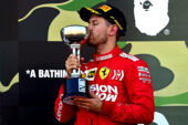 Ferrari not rushing to decide Vettel's future