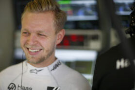 Magnussen says he was approached by other F1 team