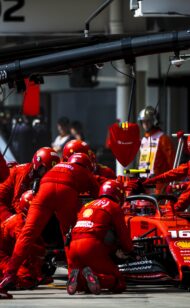 Schumacher: Inflexible Ferrari 'should leave F1'