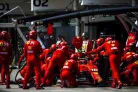 Schumacher: Inflexible Ferrari 'should leave F1'