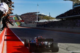 Формула 1 - Mercedes-AMG Petronas Motorsport, США GP 2019. Льюис Хэмилтон