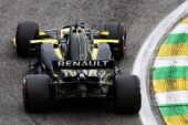 Daniel Ricciardo (AUS) Renault F1 Team RS19. Brazilian Grand Prix, Friday 15th November 2019. Sao Paulo, Brazil.