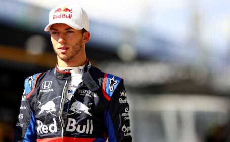 HD pictures 2013 Launch Toro Rosso STR8 F1 car