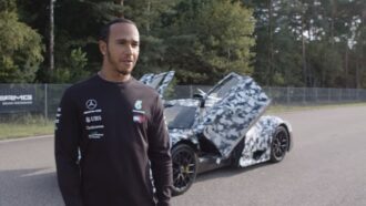 Penampakan Pertama Hamilton Mercedes Project ONE di Jalurnya!
