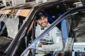 Hamilton to stay at Mercedes in 2021 & 2022