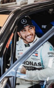 Hamilton to stay at Mercedes in 2021 & 2022?