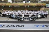 Mercedes says F1 quit reports 'simply wrong'