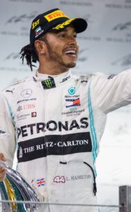 Hamilton do Ferrari niewiele by zmienił?