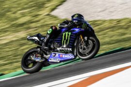 Wallpaper Pictures Hamilton & Rossi drive-swap in Valencia