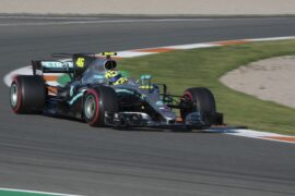 Wallpaper Pictures Hamilton & Rossi drive-swap in Valencia