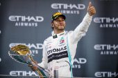 Hamilton wants new $66m per year Mercedes deal