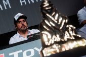 Alonso admits F1 return for 2021 possible