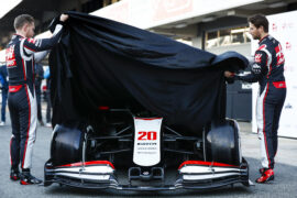 Haas No Ferrari engine fire-up until Bahrain