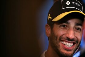 Ricciardo: July 'late' for 2021 contract talks