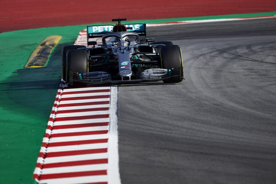 Hamilton hints silver livery likely to return next year