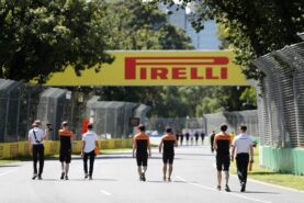 Seidl bleibt mit betroffenen Mitarbeitern in Australien