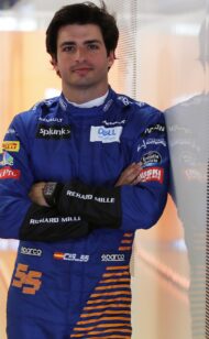 Sainz: Virtual racing will not replace F1