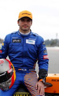 Sainz: 'Impossible' to copy Mercedes car