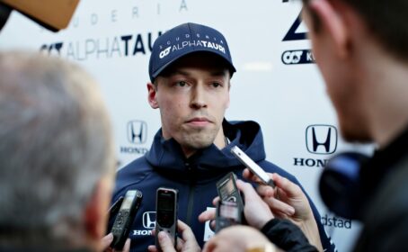 Kvyat says he's too stubborn not to try to return in F1