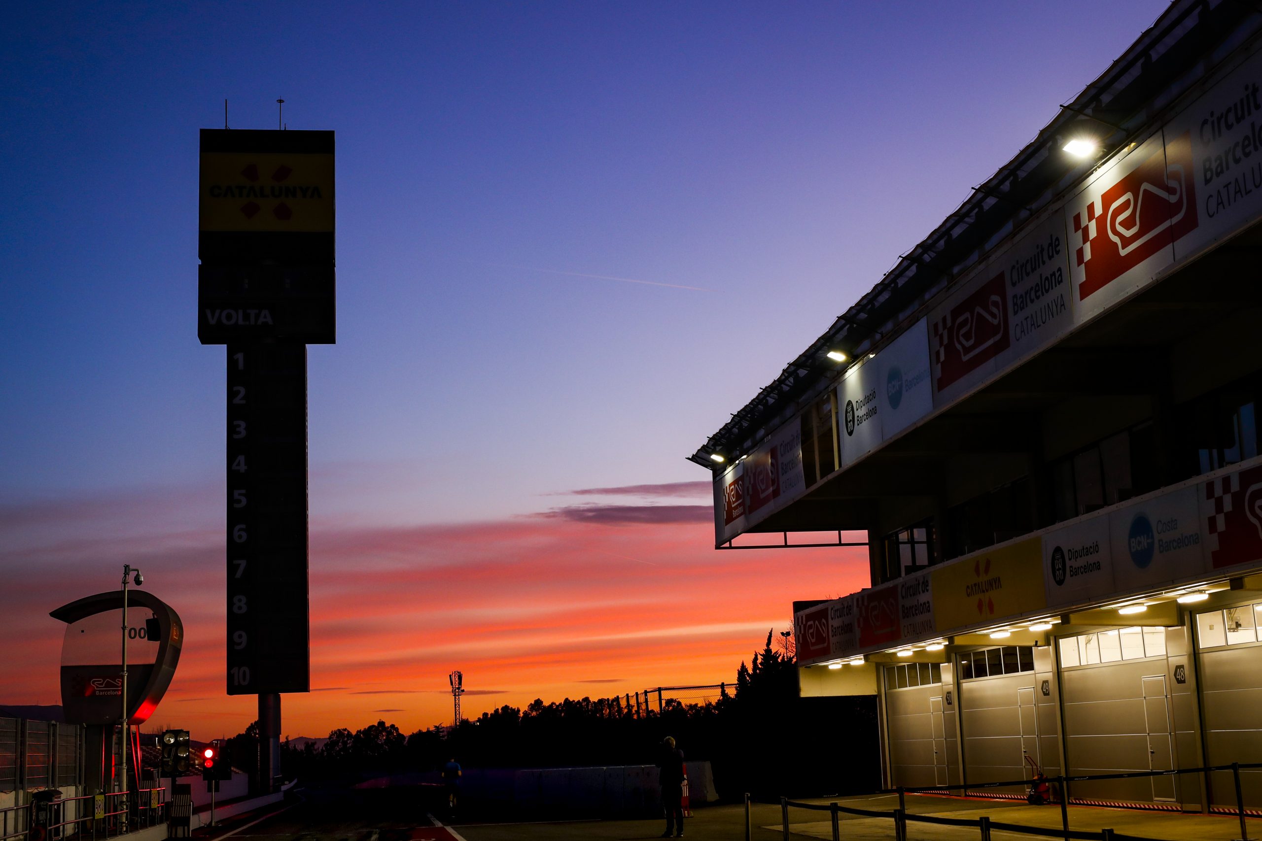 Politician steps in to save Spanish GP