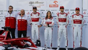 Kubica not sure he will remain F1 reserve