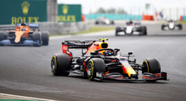 アルボンの決断は今、 F1 シリーシーズンドミノ効果