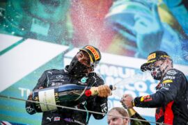 Verstappen plays down 2020 title chances