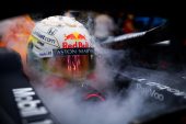 Verstappen dismisses critical F1 'experts'