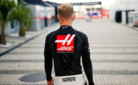Father: Magnussen 'established' in F1 now