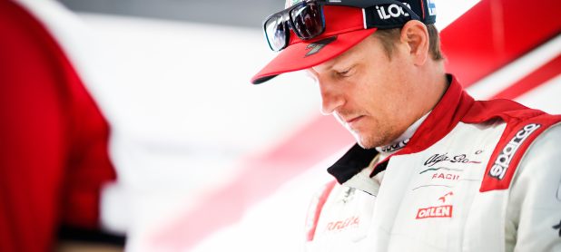 Raikkonen denies signing 2021 Alfa Romeo deal
