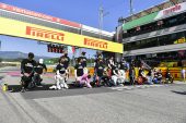 Mercedes denies 'bringing politics into F1'