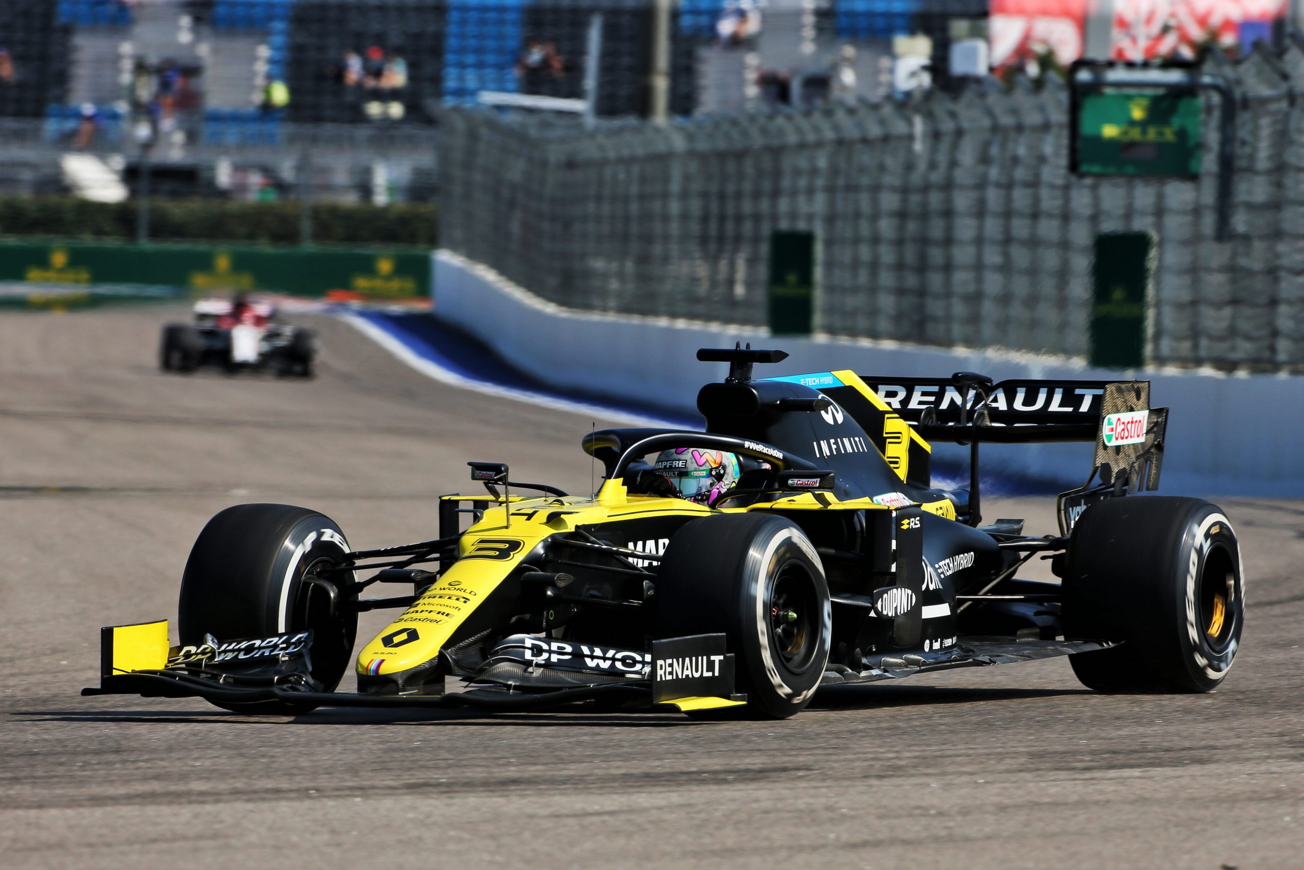 Fernando Alonso drives Renault's F1 2020 car for the first time, F1 News