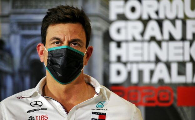 Wolff plays down Ferrari switch rumours 1 Wolff plays down Ferrari switch rumours