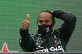 Ecclestone: Hamilton plays poker with four aces