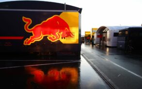 Red Bull sets new deadline for engine decision