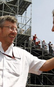 Ross Brawn dice que Ferrari debe priorizar 2022