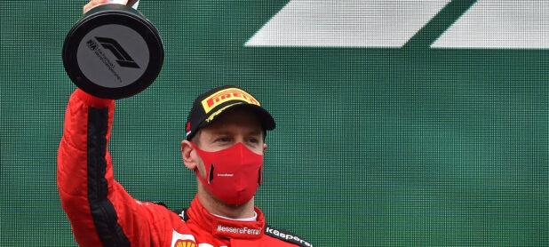 Vettel 'wouldn't say no' to Mercedes offer