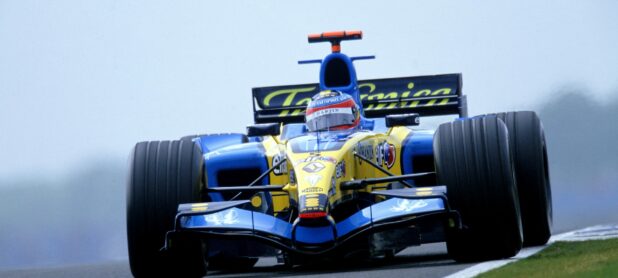 F1 should 'analyse' why 2005 car so spectacular