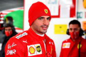 Sainz crashed while testing the new 18-inch tyres?