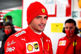 Sainz crashed while testing the new 18-inch tyres?