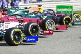 Italian press backs Pirelli over tyre blowouts