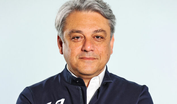 Renault CEO Accuses Axed Szafnauer of Breaking F1 Promises 1 Carmaker CEO proud to have kept Renault in F1
