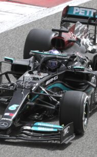 Hamilton disqualified for DRS opening in Mercedes rear wing
