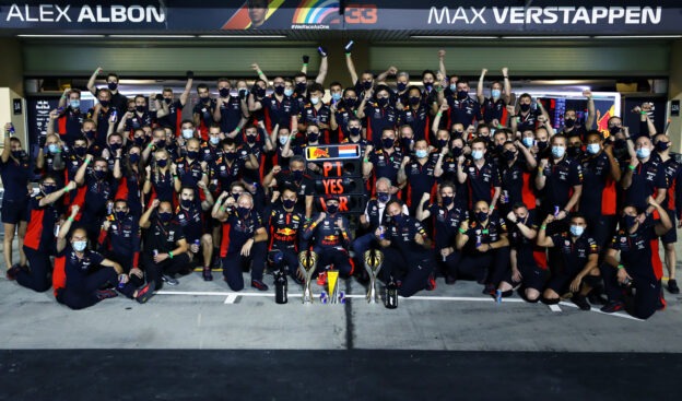 How popular is F1 compared to other English global sports? 1 How popular is F1 compared to other English global sports?