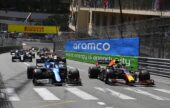 Mercedes team boss keeping focus on Red Bull's 'bendy' wing