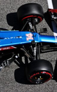CEO says Alonso has leadership role a Alpine