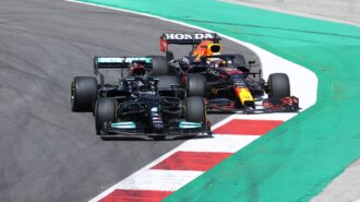 Wanneer komen Verstappen & Hamilton voor het eerst in botsing?