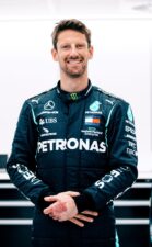F1 testen van nieuwe handschoenen om Grosjean-achtige brandwonden te minimaliseren